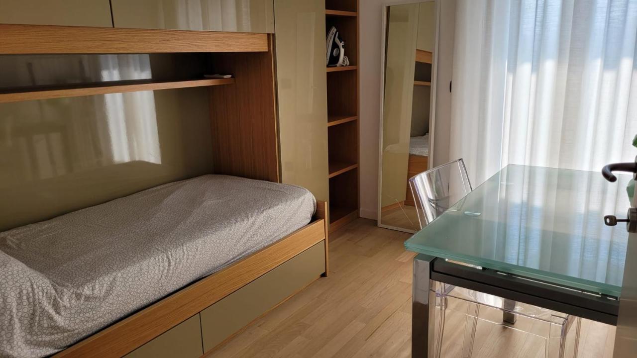 Апартаменты Meda Cozy Flat Милан Экстерьер фото
